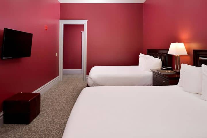 Room 54 of 147