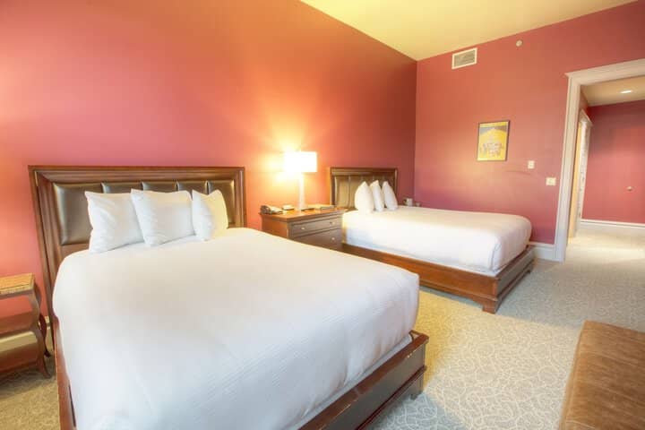 Room 27 of 147