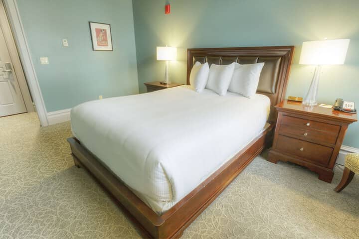 Room 16 of 147