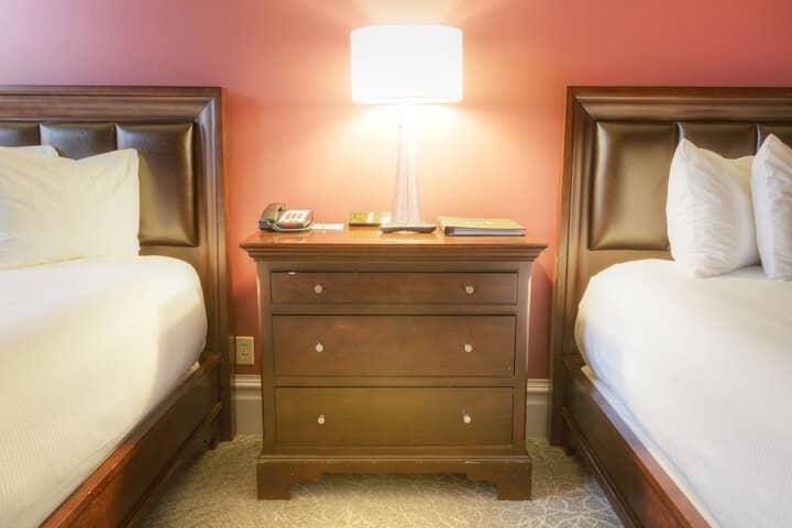 Room 12 of 147