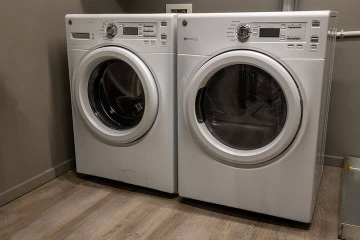 Laundry 95 of 147