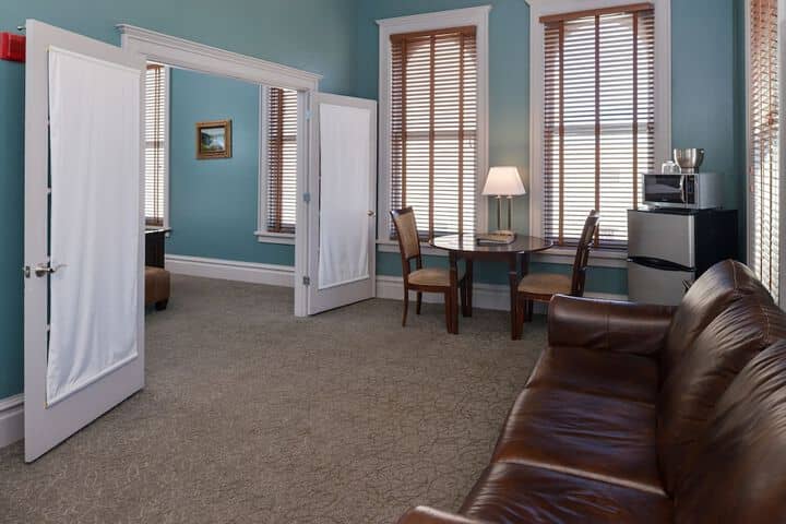 Room 87 of 147